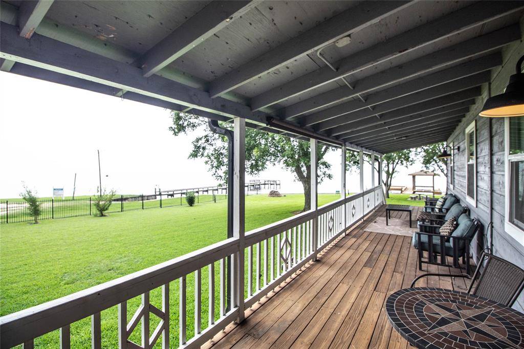 Livingston, TX 77351,136 Bay Side ST