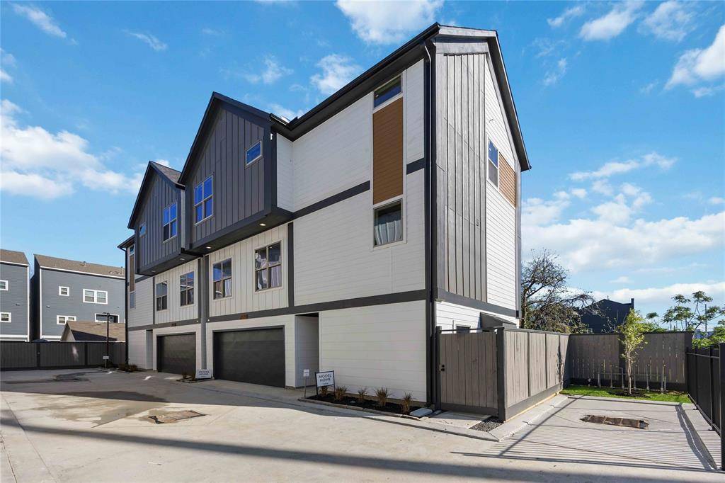 Houston, TX 77004,2522 Live Oak ST