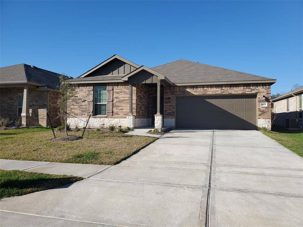 Alvin, TX 77511,327 Paso Fino DR