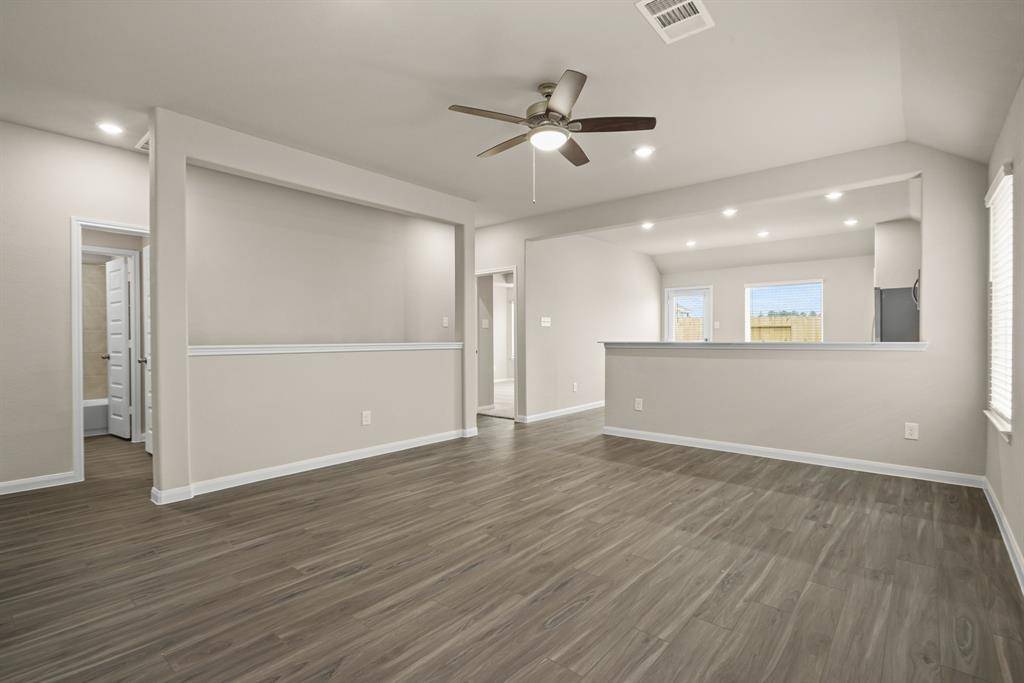 Willis, TX 77318,9223 Grace Ridge DR