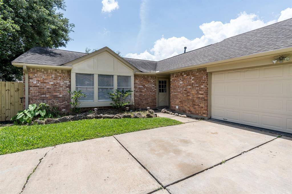 Missouri City, TX 77489,2047 Highcrest DR