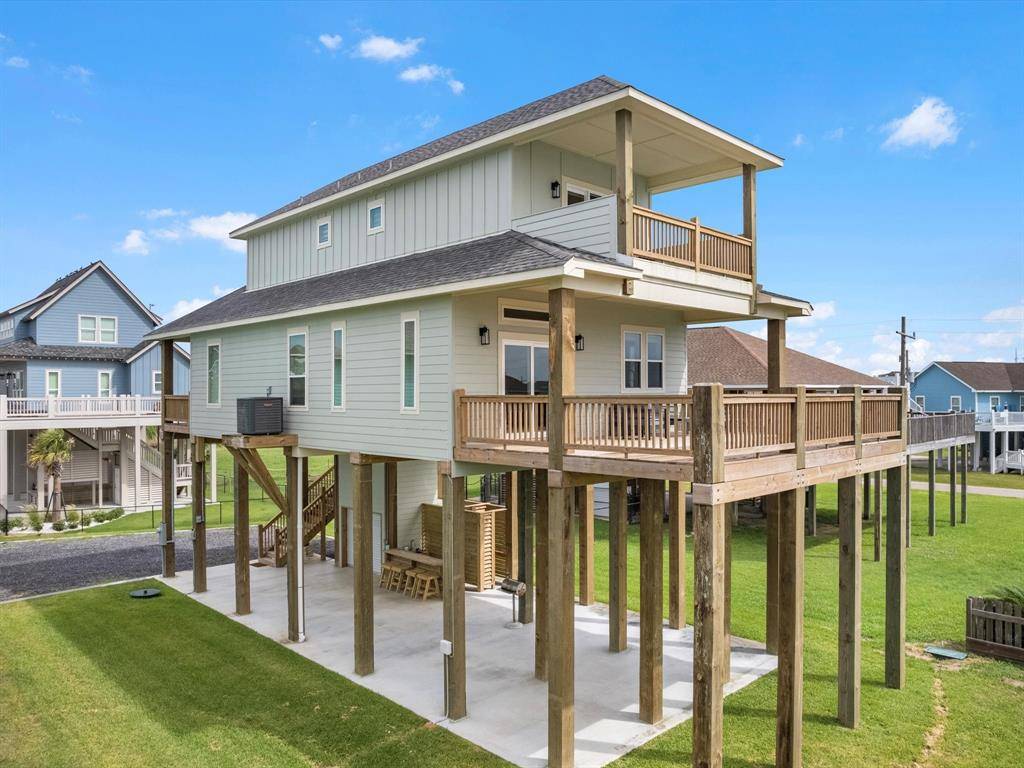 Crystal Beach, TX 77650,1998 Royalville CT