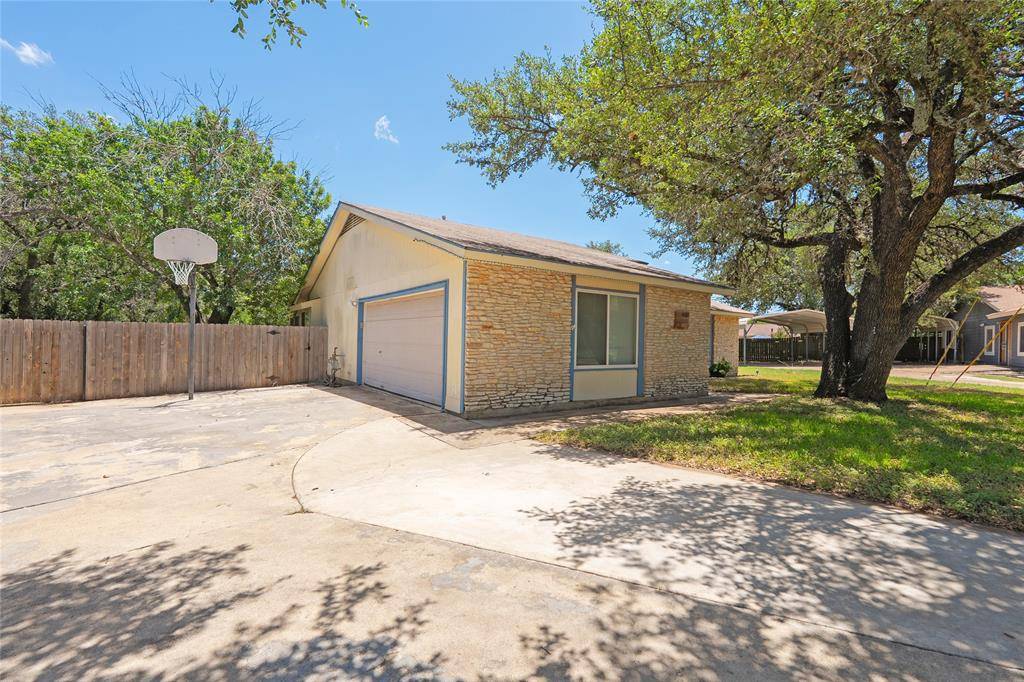 Leander, TX 78641,600 Erin CIR
