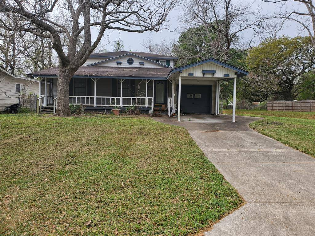 Lake Jackson, TX 77566,607 Winding Way ST