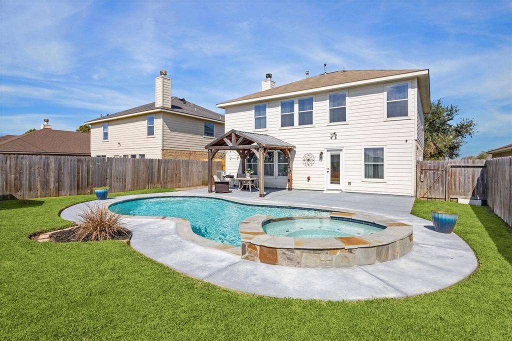 La Marque, TX 77568,801 Rocky Rose Court
