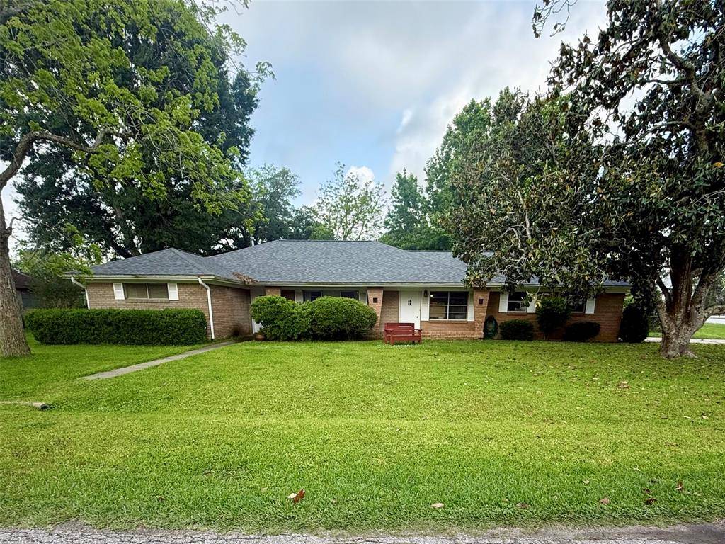 West Columbia, TX 77486,100 Irwin