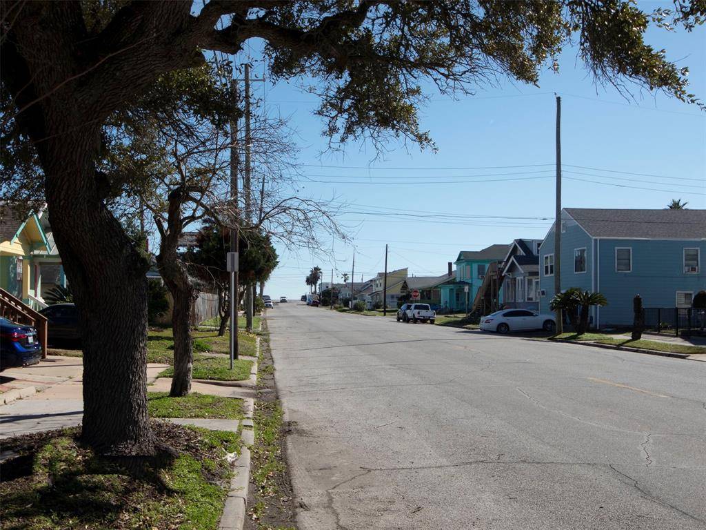 Galveston, TX 77550,2202 31st ST