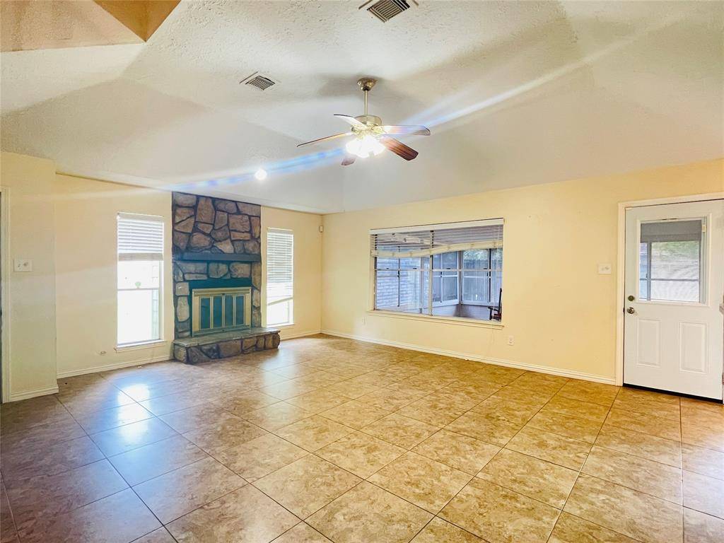 Sugar Land, TX 77498,2503 Radcliffe DR