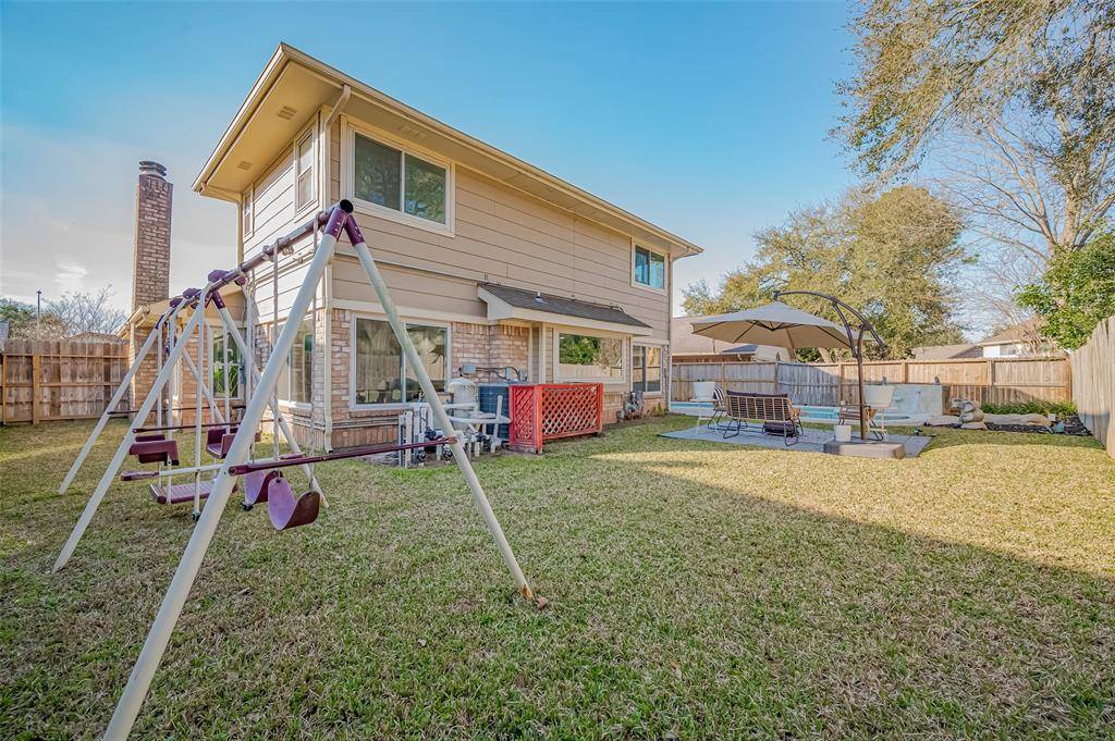 Sugar Land, TX 77479,2215 Braesmeadow LN