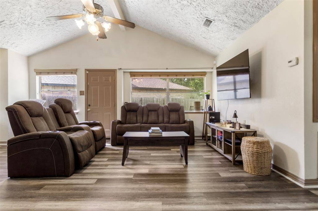 Baytown, TX 77521,40 Crestbriar CT