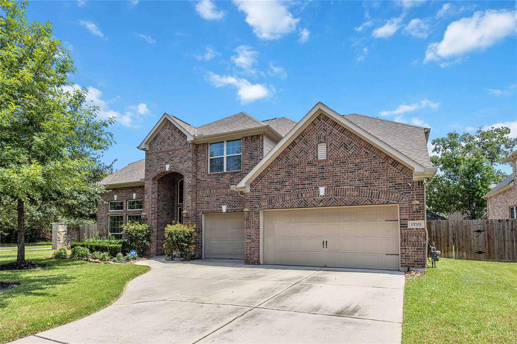 Houston, TX 77044,15703 Misty Leaf LN