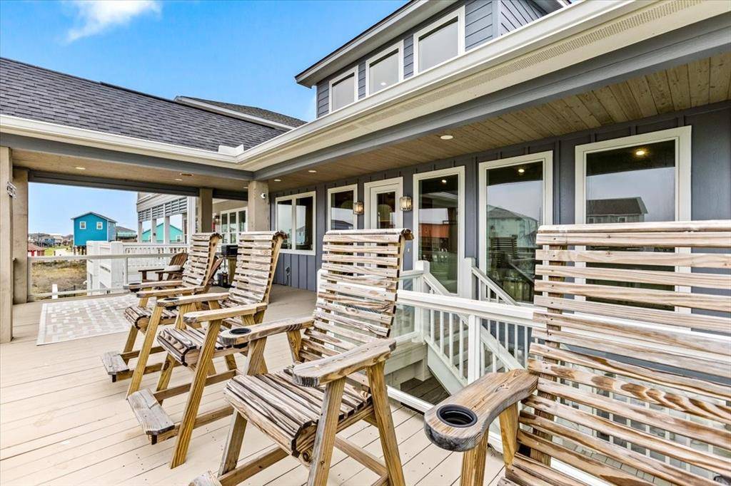 Crystal Beach, TX 77650,1990 Royalville CT