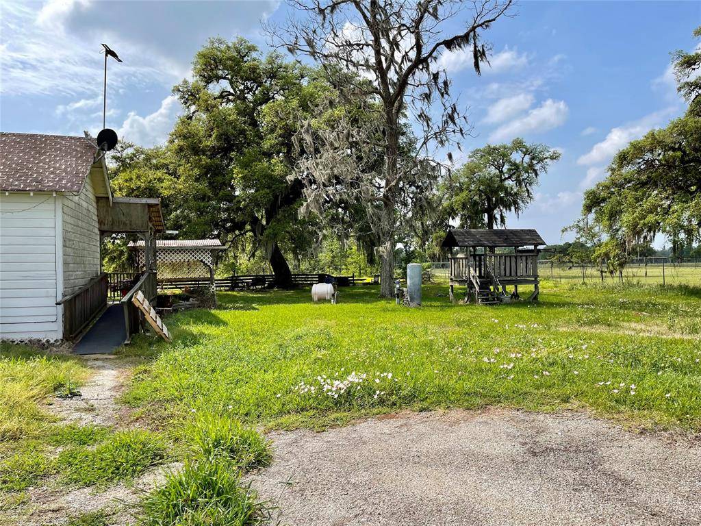 Brazoria, TX 77422,4153 County Road 507