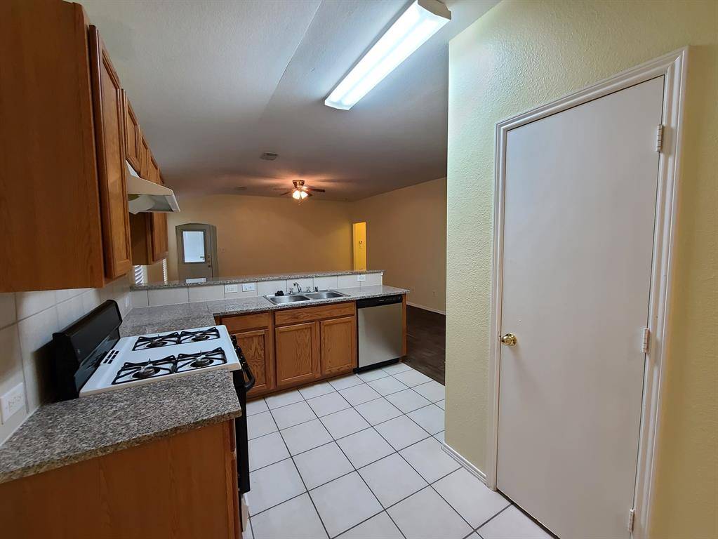 Humble, TX 77338,8927 Blue Cedar LN