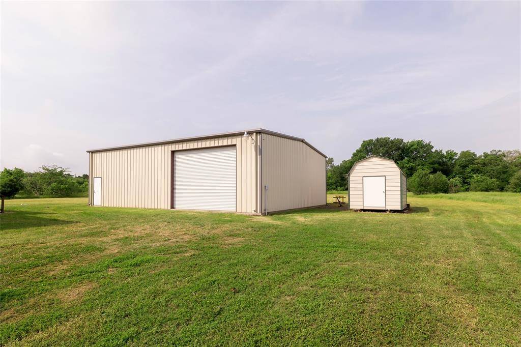 Snook, TX 77878,16570 CR 438