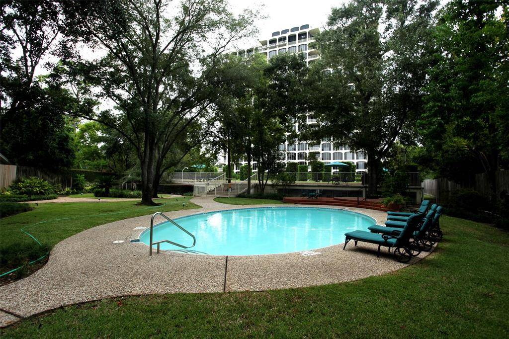 Houston, TX 77027,3711 San Felipe ST #8D