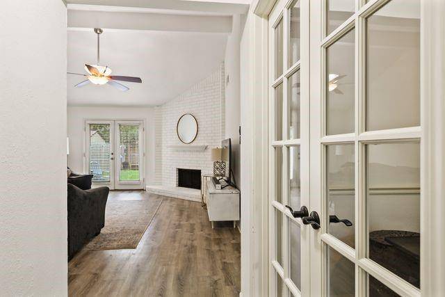 The Woodlands, TX 77380,4 N White Pebble CT