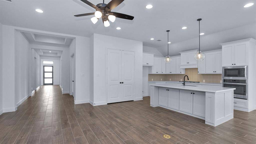 Montgomery, TX 77363,41430 Threadgill WAY