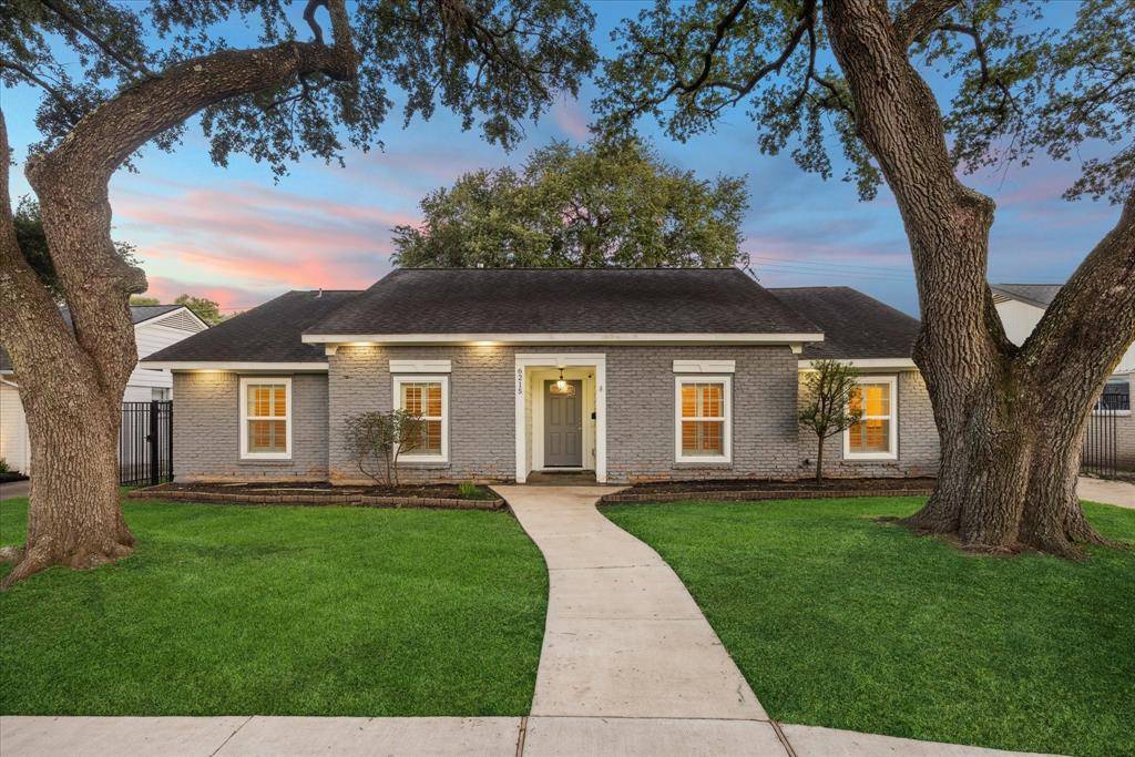Houston, TX 77096,6215 Cheena DR