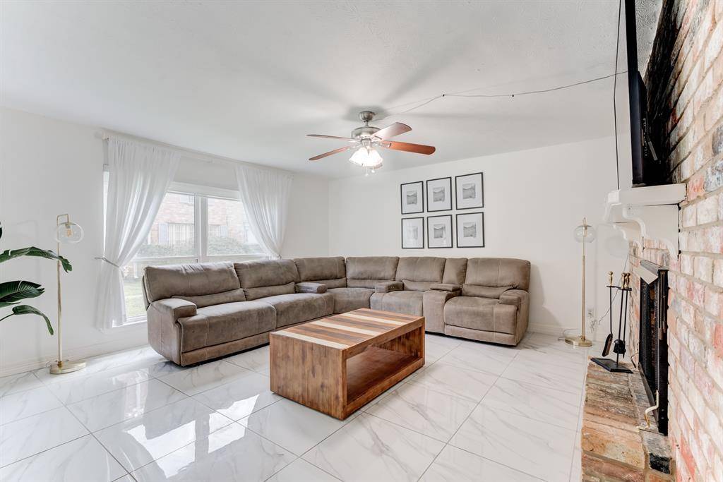 Houston, TX 77072,4160 Belle Park DR