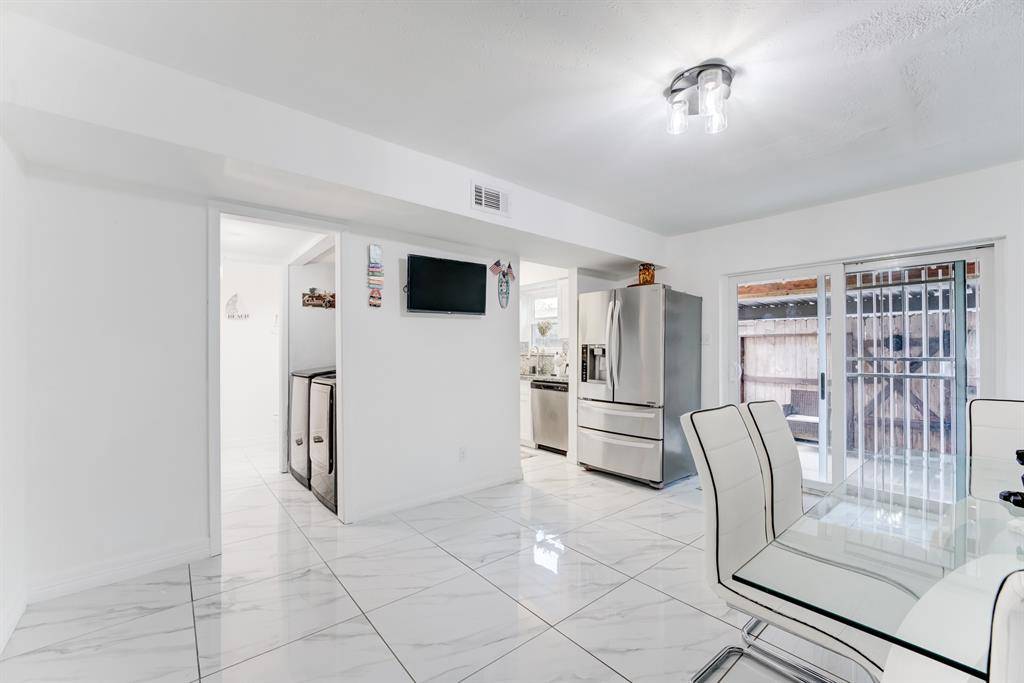 Houston, TX 77072,4160 Belle Park DR