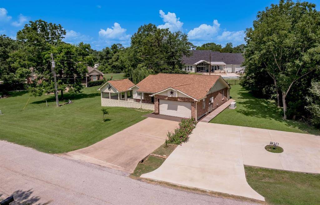 Onalaska, TX 77360,268 Lake DR