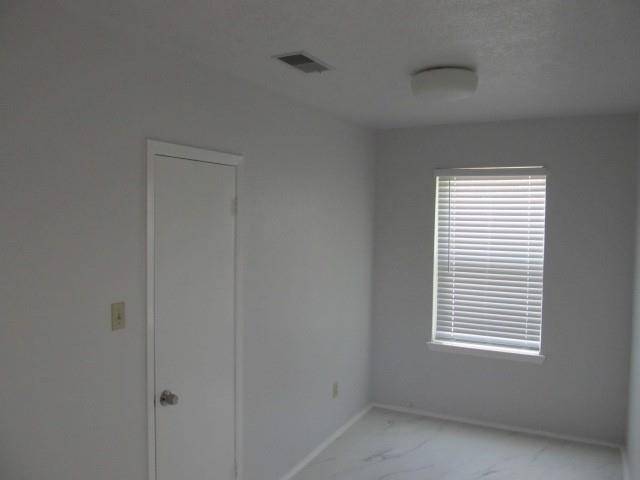 Baytown, TX 77521,606 Pinebrook LN