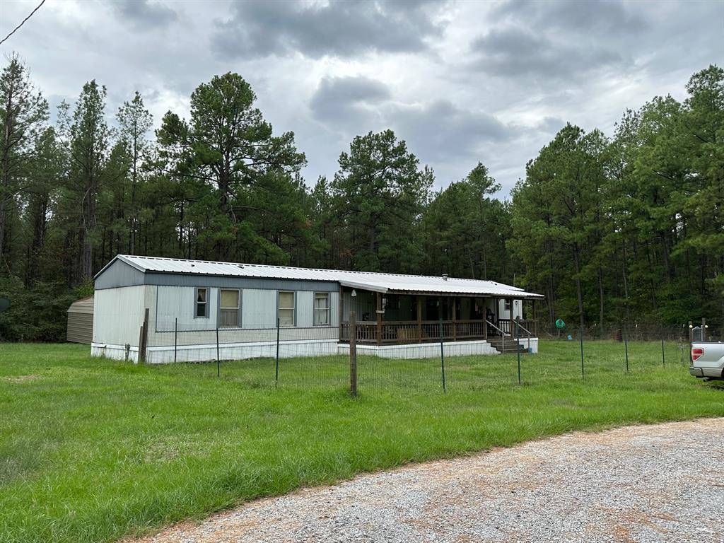 Kennard, TX 75847,255 County Road 4620