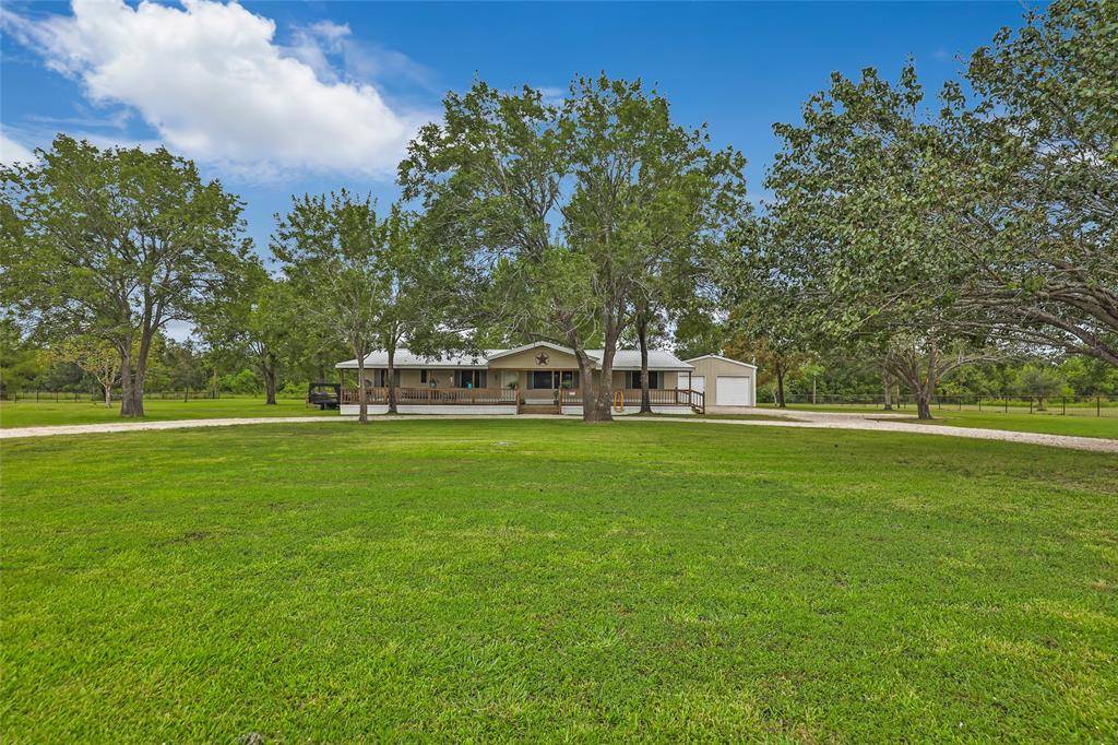 Crosby, TX 77532,3410 Stables LN