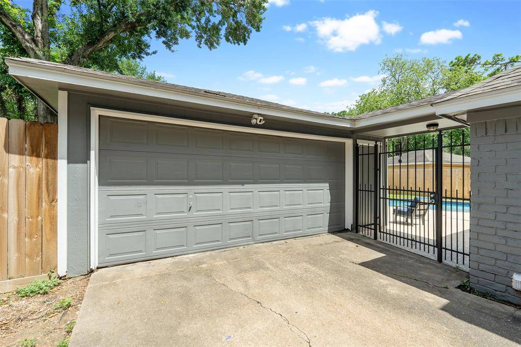 Houston, TX 77092,5614 Bough CT