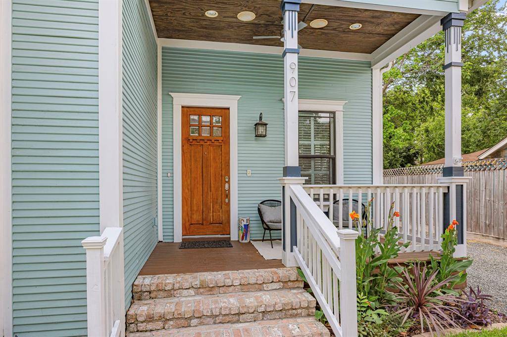 Houston, TX 77009,907 Walton ST