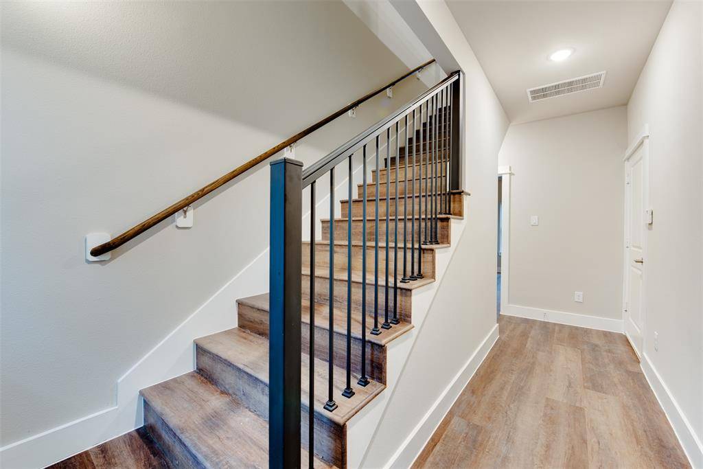 Houston, TX 77018,1428 W 34th 1/2 ST