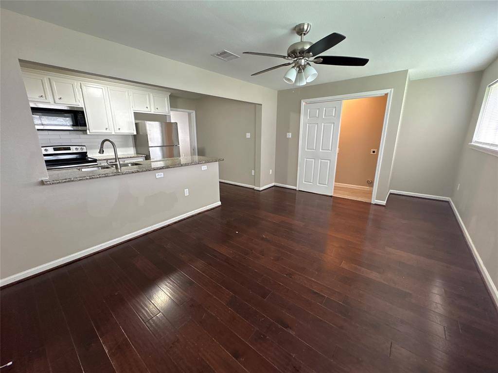 Pasadena, TX 77502,1101 Gary AVE