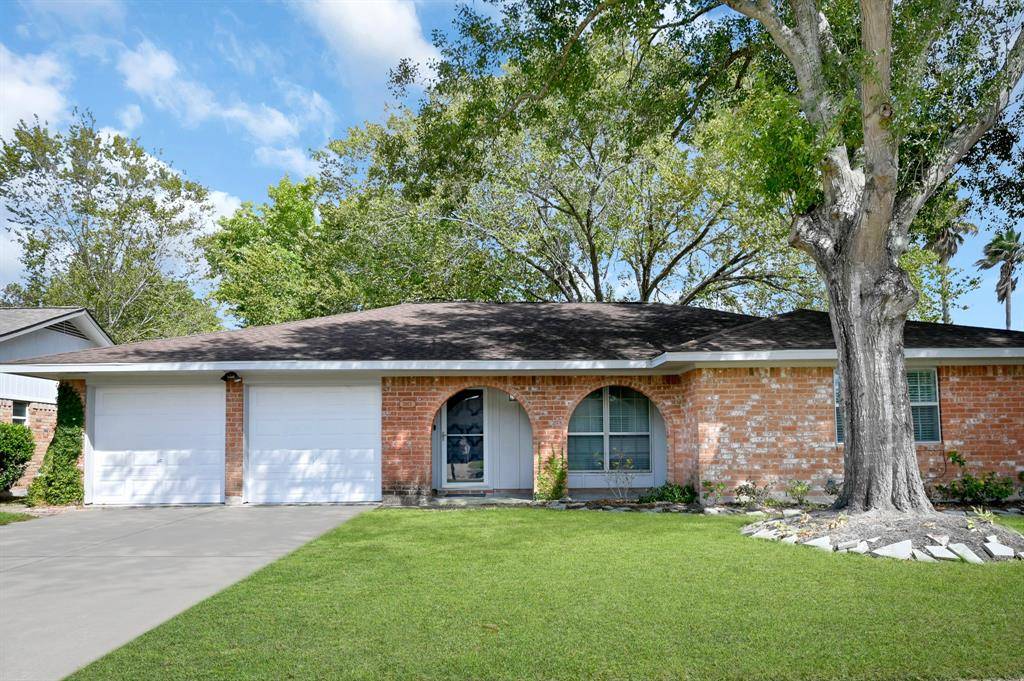 Pearland, TX 77581,1903 Lazy Creek LN