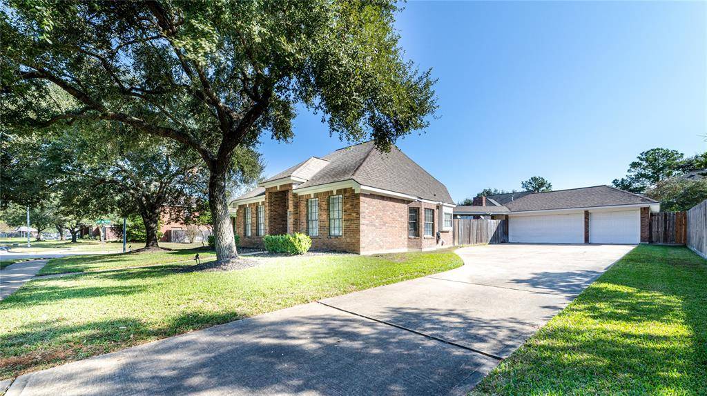 Katy, TX 77494,2103 Greenway Village DR