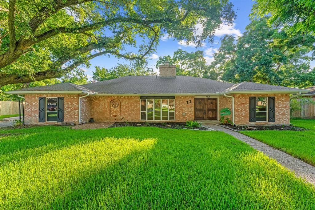 Friendswood, TX 77546,11 Whittier DR