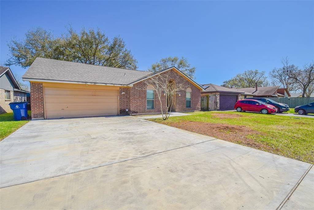 Angleton, TX 77515,3 Lazybrook ST