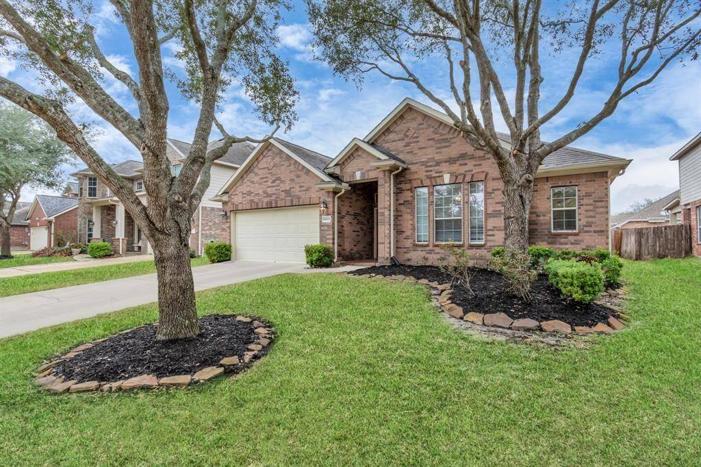 Cypress, TX 77433,14823 Yellow Begonia