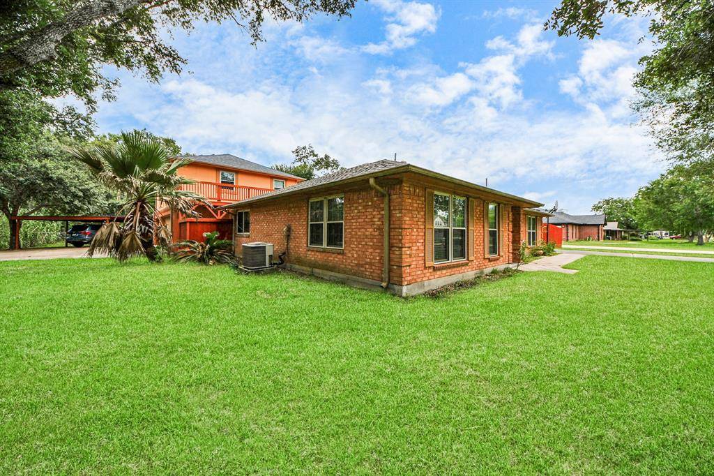 Friendswood, TX 77546,118 Estate DR