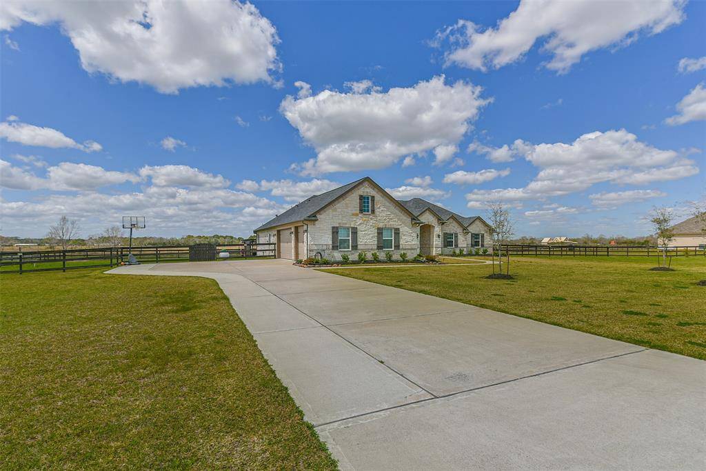 Alvin, TX 77511,7010 Bayou Trail DR