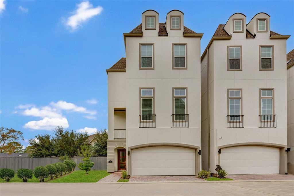 Houston, TX 77043,11120 Savannah Oaks LN