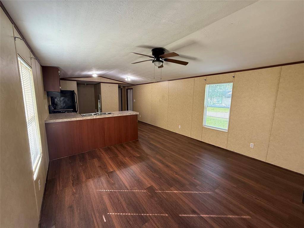 Needville, TX 77461,3315 Rosenberg ST #9