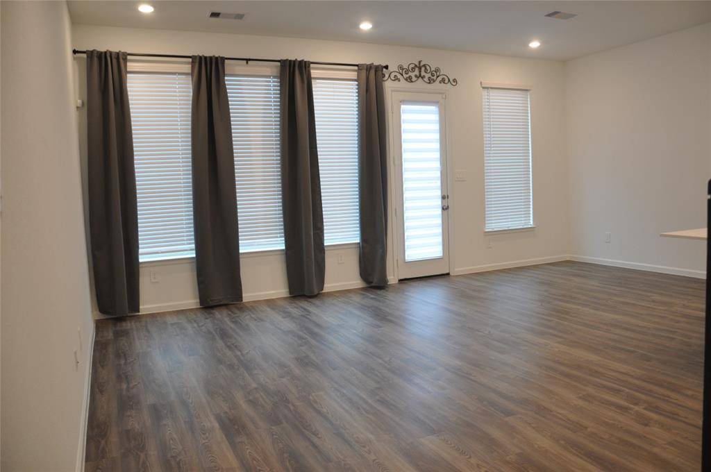 Conroe, TX 77304,673 Royal Arch DR