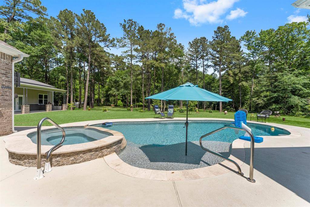 Huntsville, TX 77340,262 Fire Sky RD