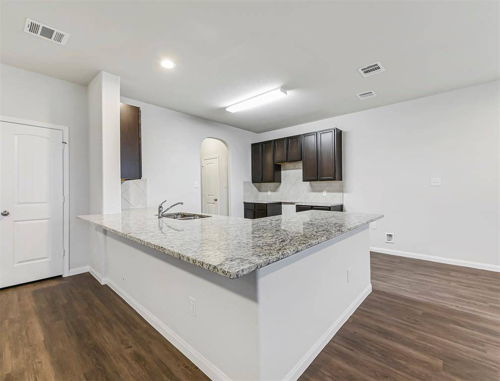 Katy, TX 77493,24622 Bastiani Canvas LN