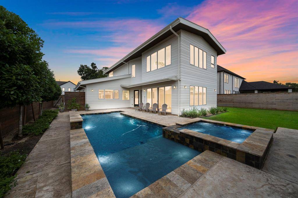 Houston, TX 77055,1518 Bayram DR