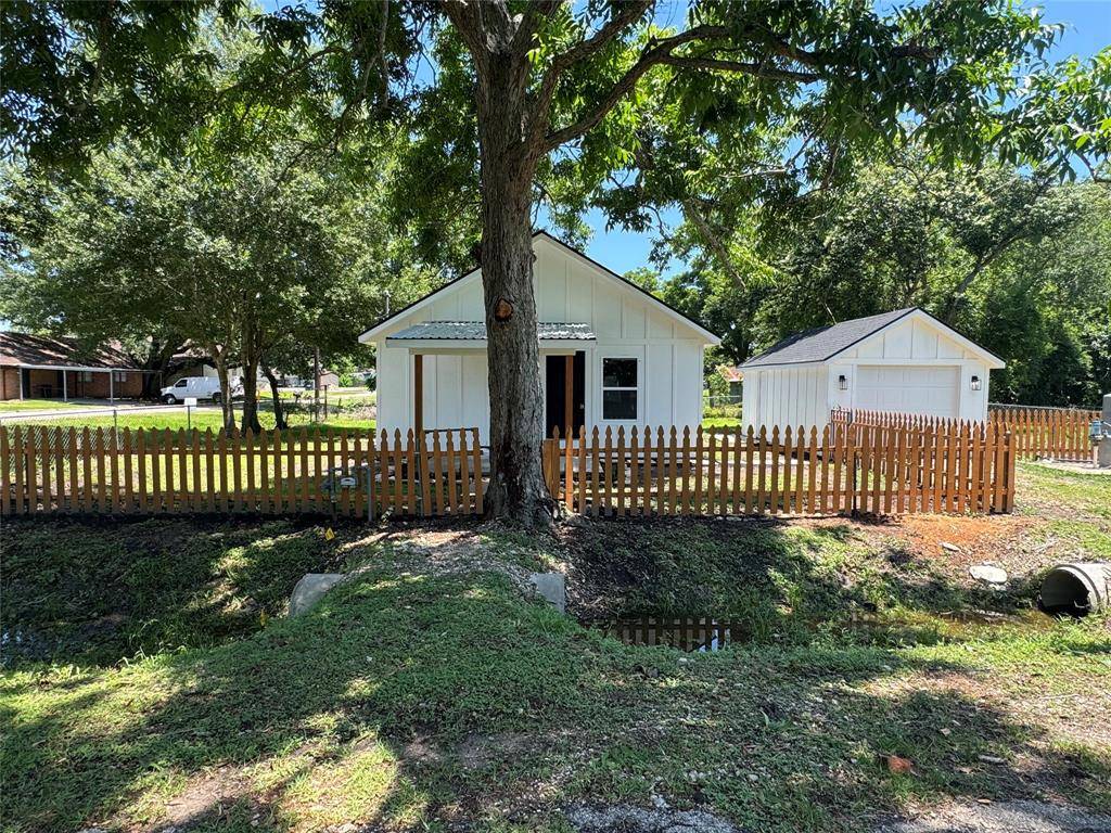 Santa Fe, TX 77517,4301 Peck ST