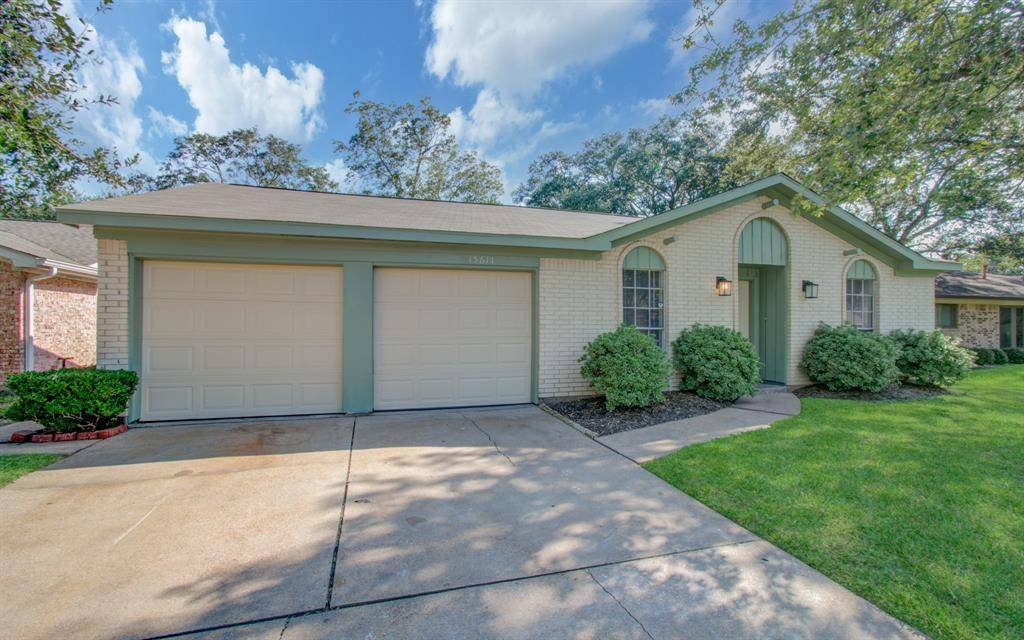 Houston, TX 77062,15611 La Casa LN