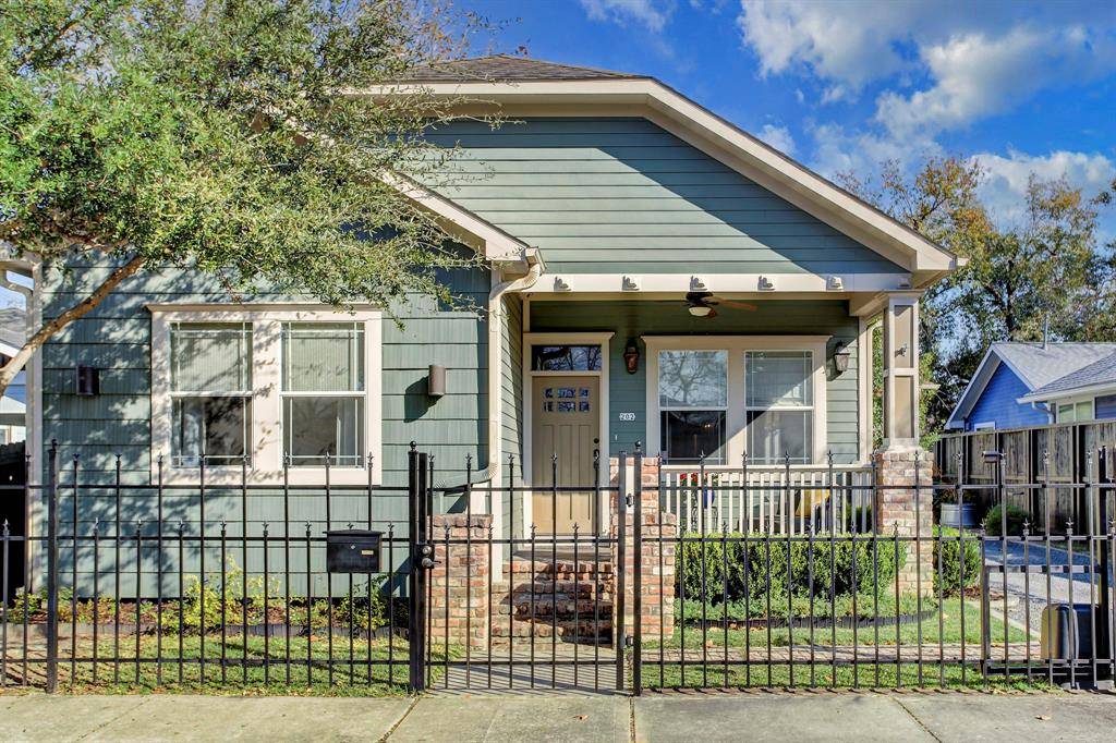 Houston, TX 77009,202 Vincent ST