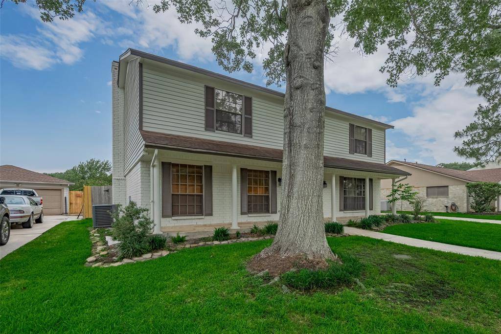 Houston, TX 77062,14914 Hollydale DR